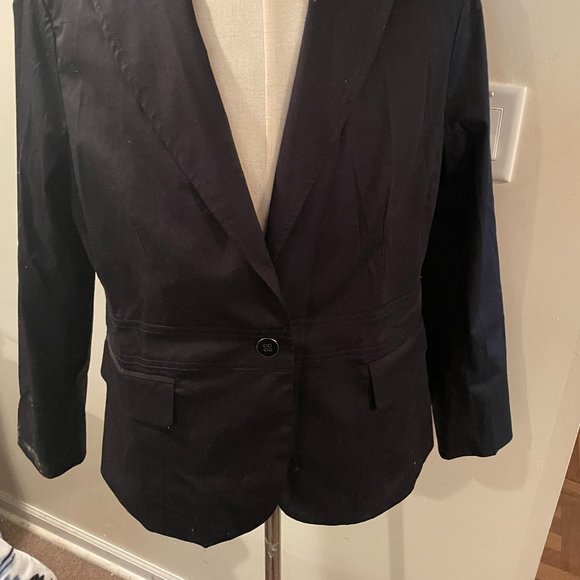 NY & Co. Black Blazer-New - Never Worn - Picture 2 of 3